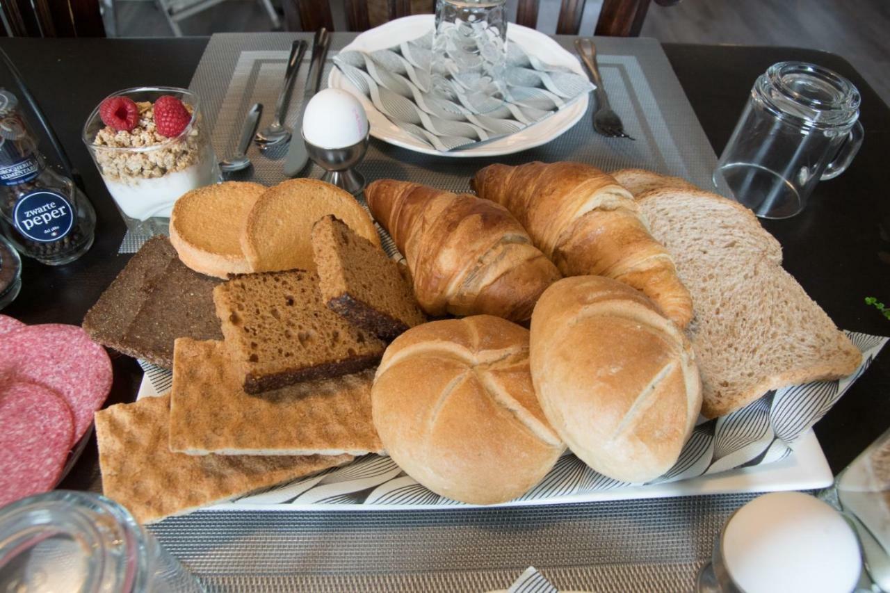 Bed En Breakfast Uitrust Lauwerzijl 외부 사진